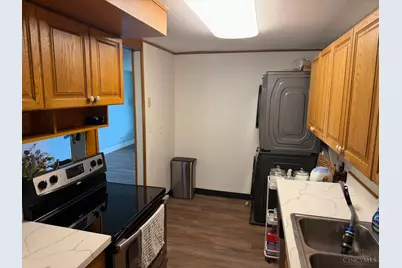 922 Castro Lane, Springdale, OH 45246 - Photo 8