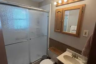 922 Castro Ln, Springdale, OH 45246 - Photo 22