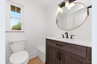 867 E Columbia Avenue, Reading, OH 45215 - Photo 16