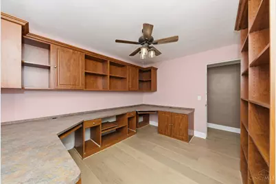 867 E Columbia Avenue, Reading, OH 45215 - Photo 30