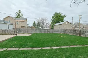 125 S Broadway St, Farmersville, OH 45325 - Photo 32