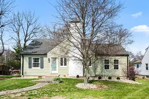 282 W Kemper Rd, Springdale, OH 45246 - Photo 2