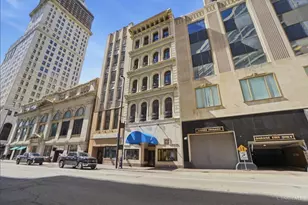 417 Vine St, Cincinnati, OH 45202 - Photo 2