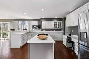 7389 St Ives Pl, West Chester, OH 45069 - Photo 14