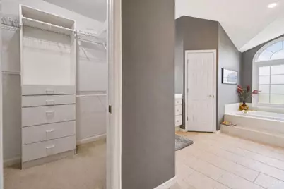 7389 Saint Ives Place, West Chester, OH 45069 - Photo 40