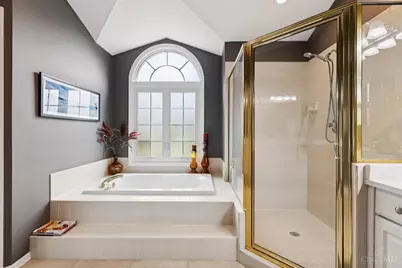 7389 Saint Ives Place, West Chester, OH 45069 - Photo 38