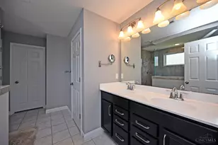 1296 Autumn Run Dr, Hamilton Township, OH 45039 - Photo 40