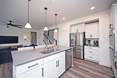 1296 Autumn Run Drive, Hamilton Township, OH 45039 - Photo 24