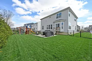 1296 Autumn Run Dr, Hamilton Township, OH 45039 - Photo 60