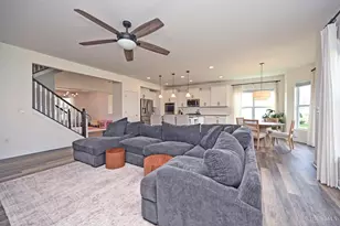 1296 Autumn Run Dr, Hamilton Township, OH 45039 - Photo 18