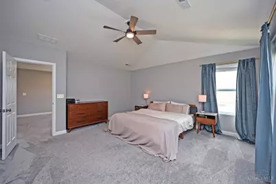 1296 Autumn Run Drive, Hamilton Township, OH 45039 - Photo 38