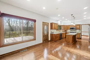 8784 Eagle Ridge Dr, West Chester, OH 45069 - Photo 12