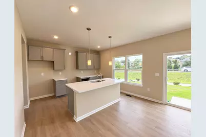 46 Chestnut Street, Springboro, OH 45066 - Photo 2