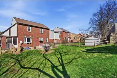 4240 Dartmouth Drive, Cincinnati, OH 45217 - Photo 38