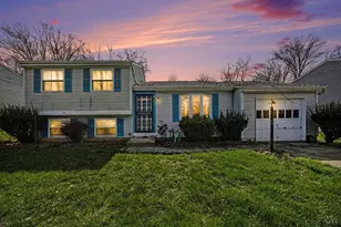 1371 Summe Dr, Cincinnati, OH 45231 - Photo 1