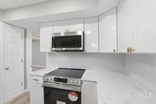 9891 McCauly Woods Dr, West Chester, OH 45241 - Photo 24