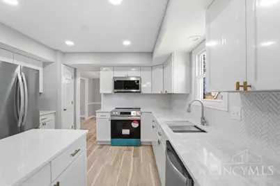 9891 McCauly Woods Drive, West Chester, OH 45241 - Photo 26