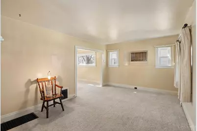 19 Parkway Avenue, Cincinnati, OH 45216 - Photo 2