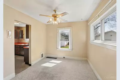 19 Parkway Avenue, Cincinnati, OH 45216 - Photo 4