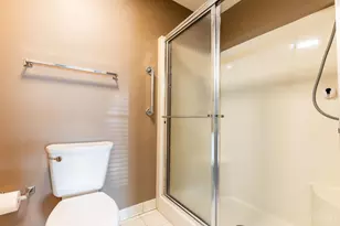 8790 Carrousel Park Cir, Colerain Township, OH 45251 - Photo 20