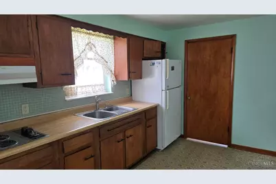 4221 Forsythia Drive, Union Township, OH 45245 - Photo 10