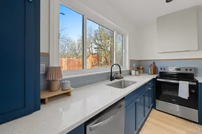 3771 Herbert Avenue, Cincinnati, OH 45211 - Photo 20