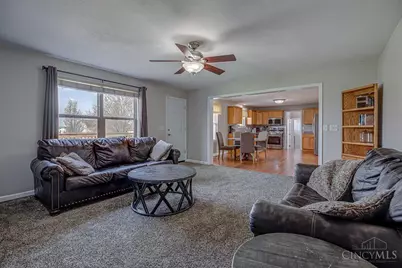 1399 Treaty Court, Hamilton, OH 45013 - Photo 2