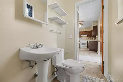 1899 Berkshire, Cincinnati, OH 45230 - Photo 14