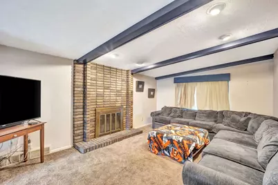 5525 Whispering, Cincinnati, OH 45247 - Photo 18