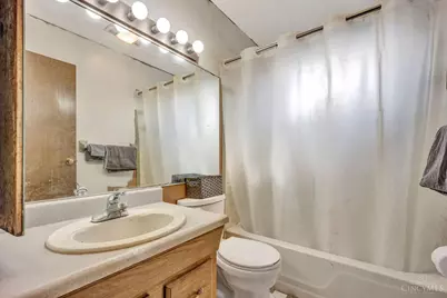 5525 Whispering, Cincinnati, OH 45247 - Photo 28