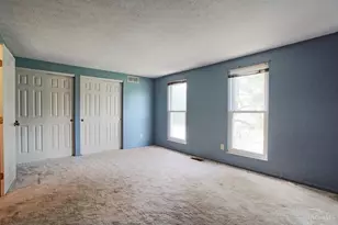 1049 Stratford Ct, Loveland, OH 45140 - Photo 16