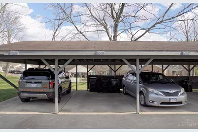 1049 Stratford Court, Loveland, OH 45140 - Photo 2