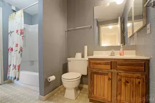 1049 Stratford Ct, Loveland, OH 45140 - Photo 14