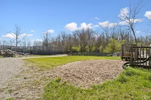 2326 Eden Rd, Lewis Township, OH 45130 - Photo 6