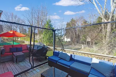 7633 Sandstone Trail, Hamilton Township, OH 45039 - Photo 24