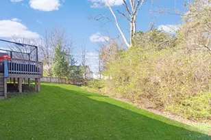 7633 Sandstone Trail, Hamilton Township, OH 45039 - Photo 26