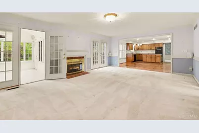 2289 Lauren Close, Anderson Township, OH 45244 - Photo 6