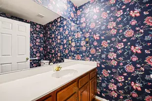 2289 Lauren Close, Anderson Township, OH 45244 - Photo 30