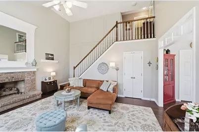 1502 Huntcrest Drive, Cincinnati, OH 45255 - Photo 8