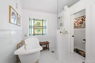 1502 Huntcrest Dr, Cincinnati, OH 45255 - Photo 50