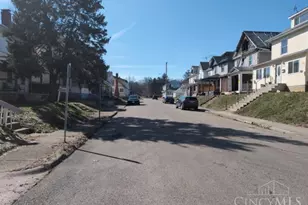 39 Gebhart St, Dayton, OH 45410 - Photo 4