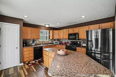 3185 Yellowtail Terrace, Hamilton Township, OH 45152 - Photo 10