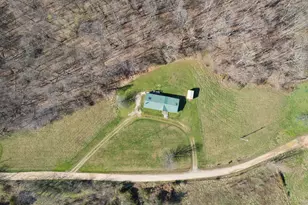 379 Wilma Ln, Manchester, OH 45144 - Photo 6