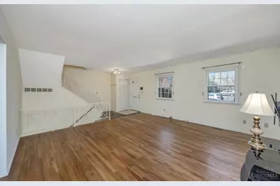 19 Creekwood Square, Glendale, OH 45246 - Photo 4