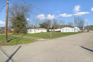 301 W 2nd St, Manchester, OH 45144 - Photo 6