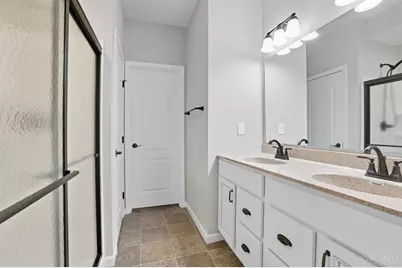 5821 Parkview Lane, Miami Township, OH 45150 - Photo 20