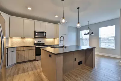 3500 Madison Park Avenue #B, Cincinnati, OH 45209 - Photo 14