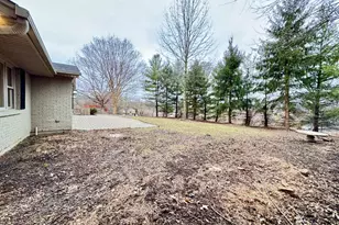 5433 Cleves Warsaw Pike, Delhi Township, OH 45238 - Photo 4