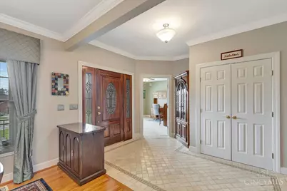 4004 Hickory Hollow Drive, Ross Township, OH 45013 - Photo 4