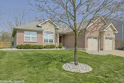 704 Oak Forest Drive, Hamilton Township, OH 45152 - Photo 2